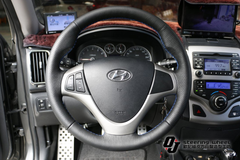 HYUNDAI 37