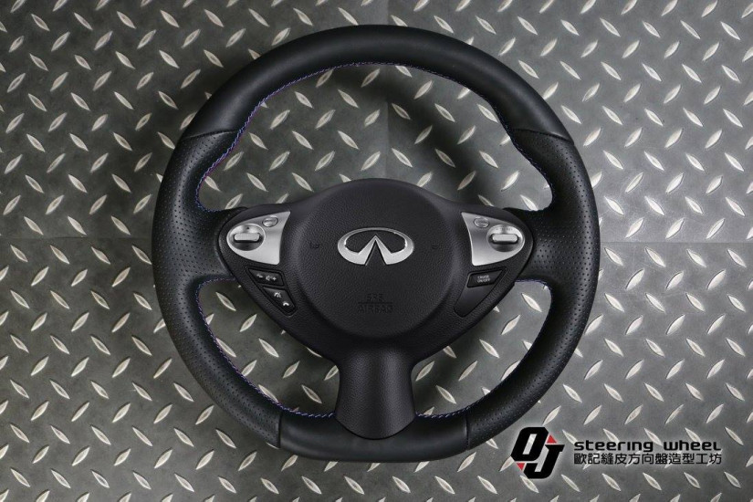INFINITI 24