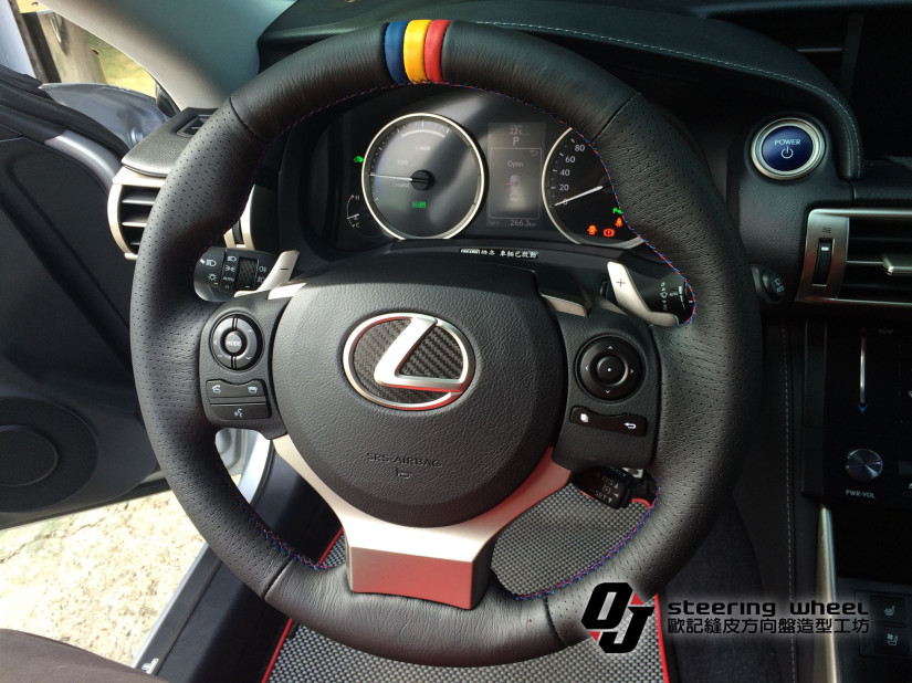 LEXUS 13