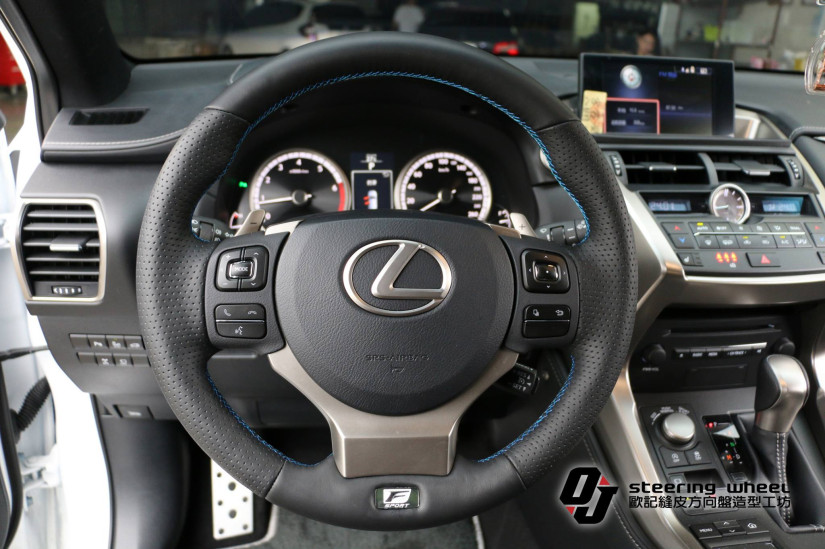 LEXUS 29