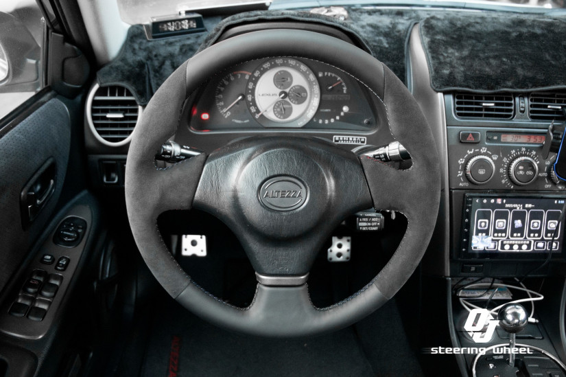 LEXUS 73