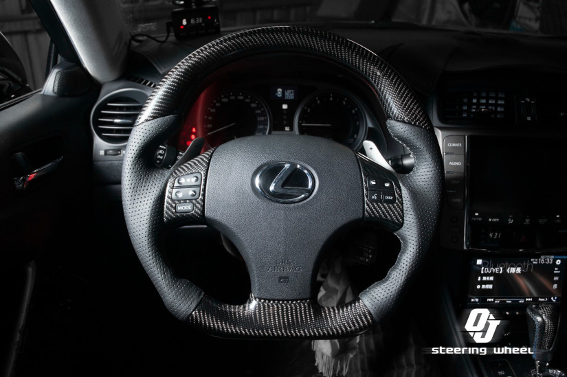 LEXUS 76