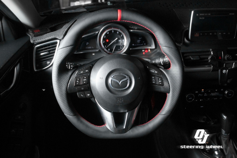 MAZDA 137