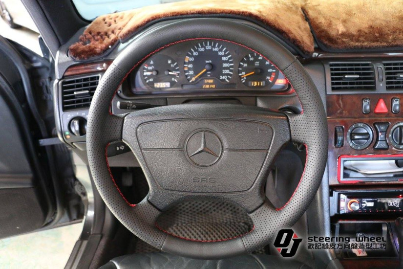 MERCEDES-BENZ 83