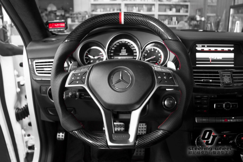 MERCEDES-BENZ 111