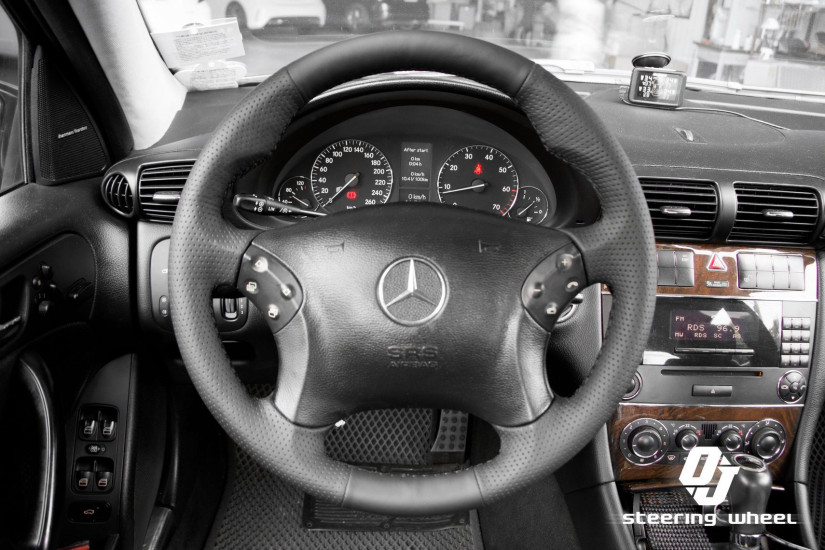 MERCEDES-BENZ 122