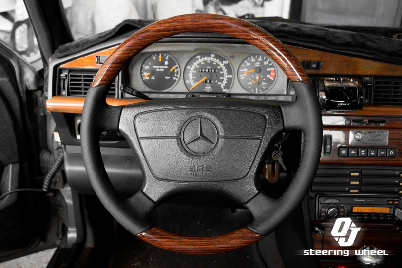 MERCEDES-BENZ 139