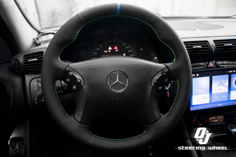 MERCEDES-BENZ 142
