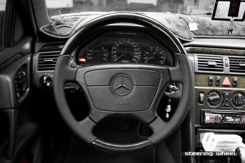 MERCEDES-BENZ 162