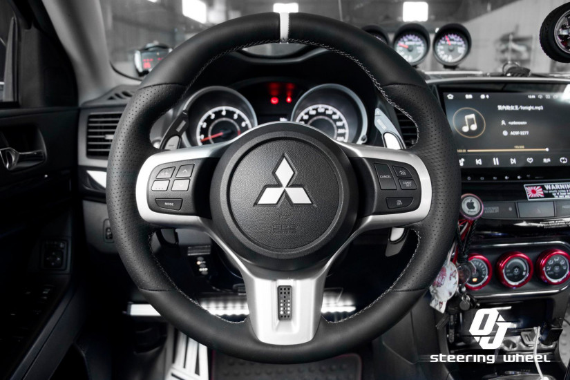 MITSUBISHI 61