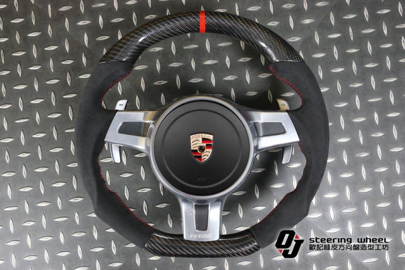PORSCHE 18