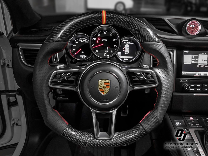PORSCHE 24