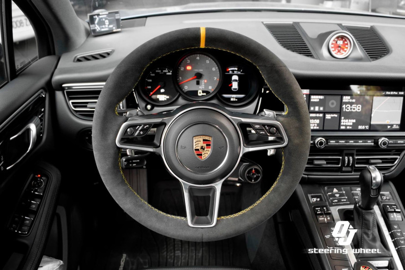 PORSCHE 55