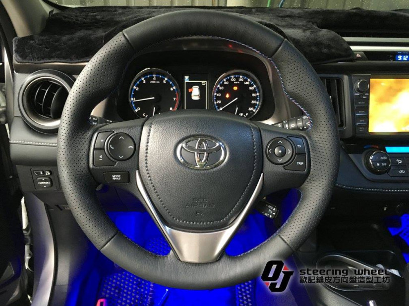 TOYOTA 19