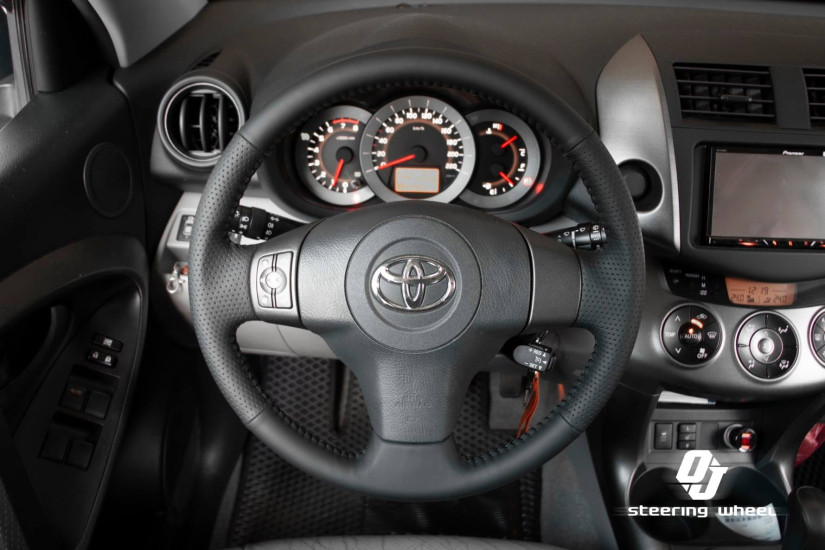 TOYOTA 156