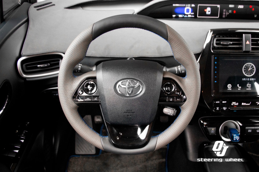 TOYOTA 200