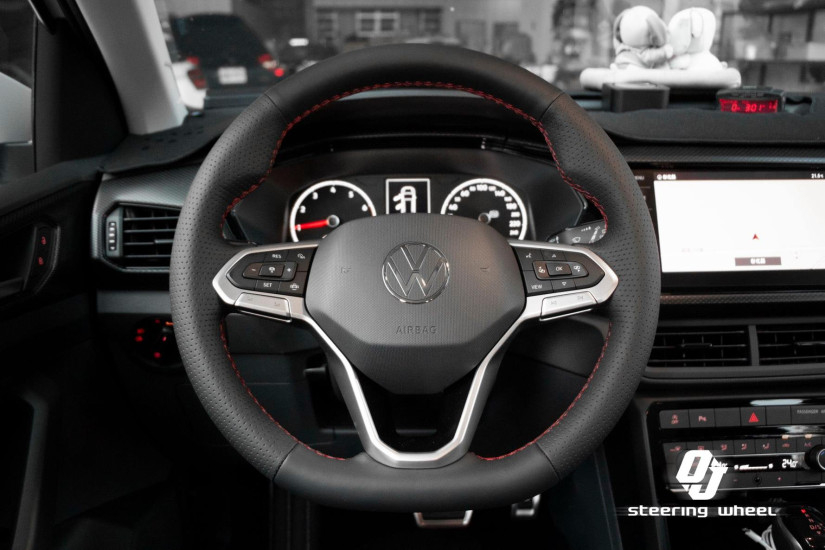 VOLKSWAGEN 108