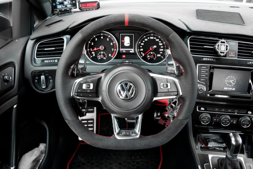 VOLKSWAGEN 114