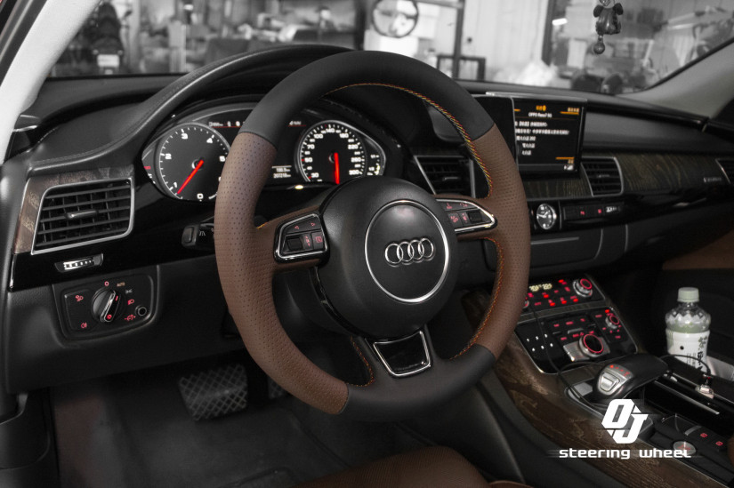 AUDI 42