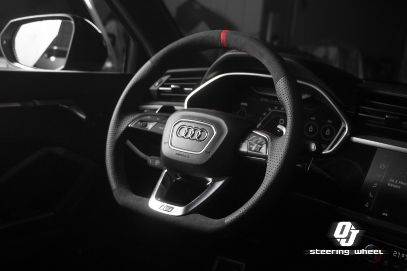 AUDI 43