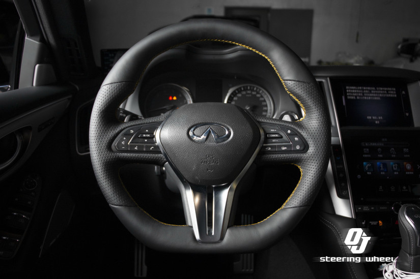 INFINITI 70