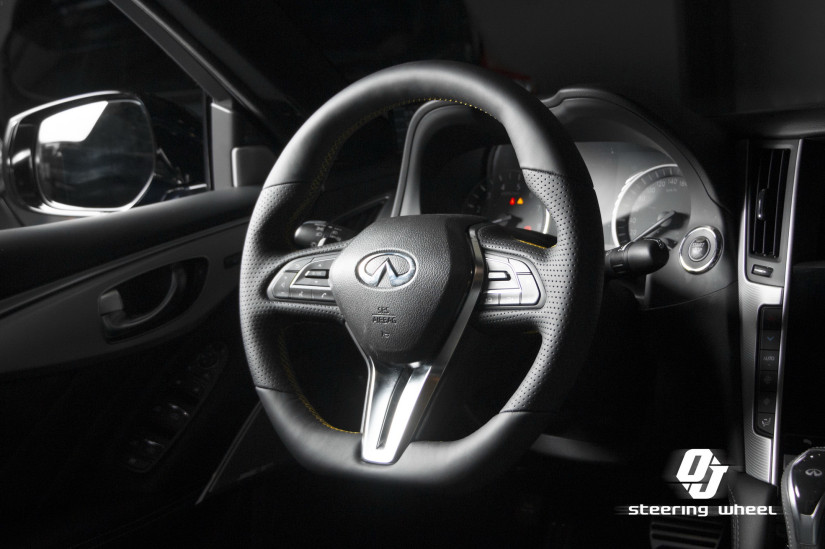 INFINITI 70