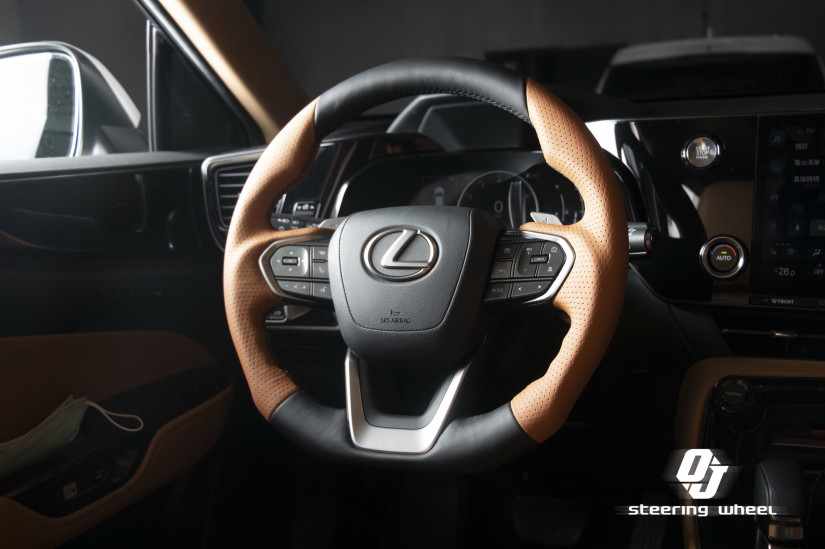 LEXUS 83