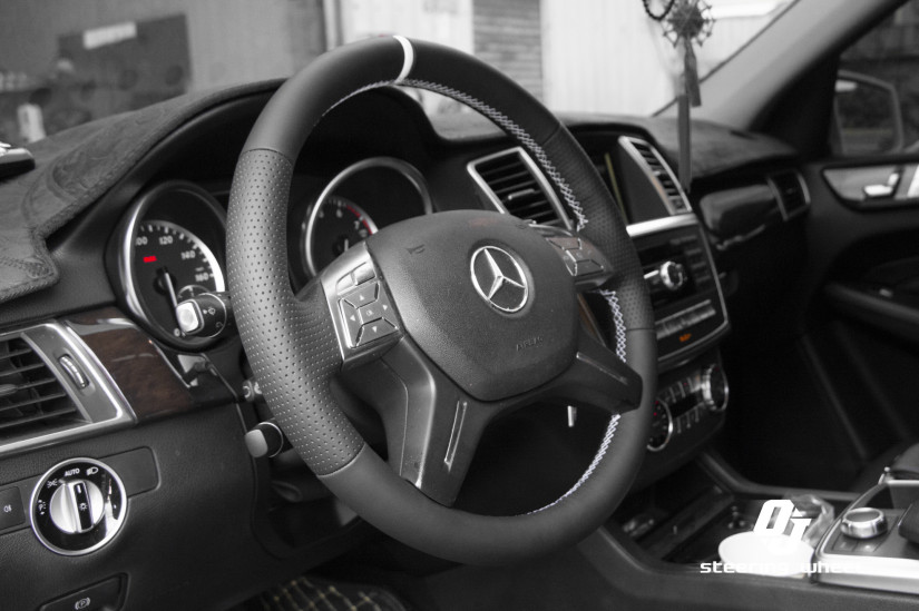 MERCEDES-BENZ 204