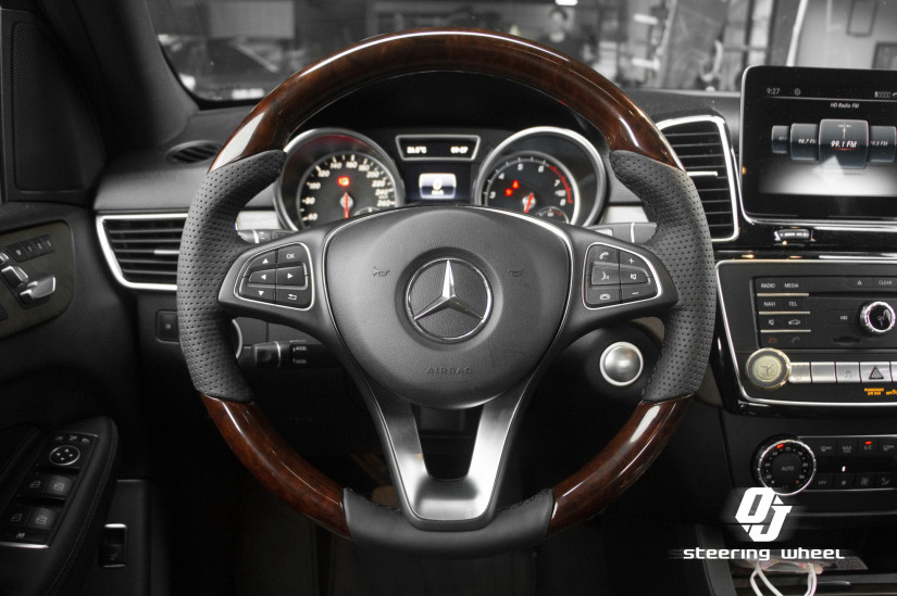 MERCEDES-BENZ 205