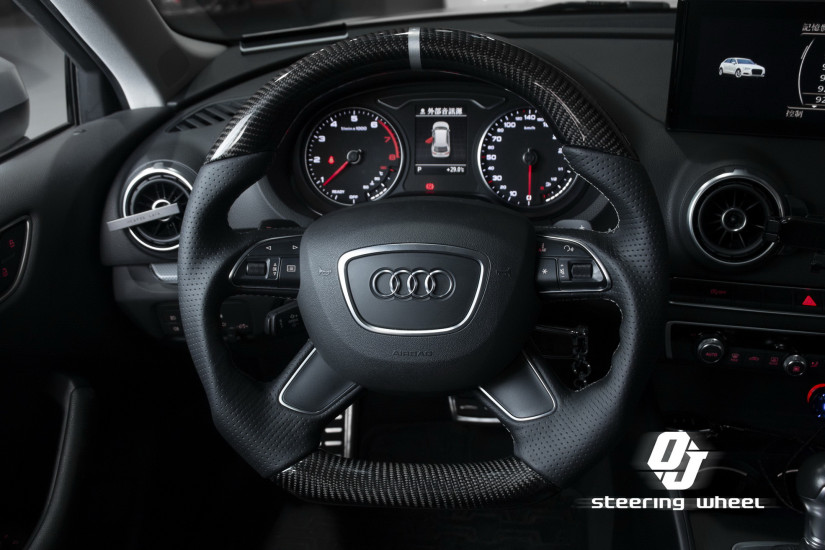 AUDI 46