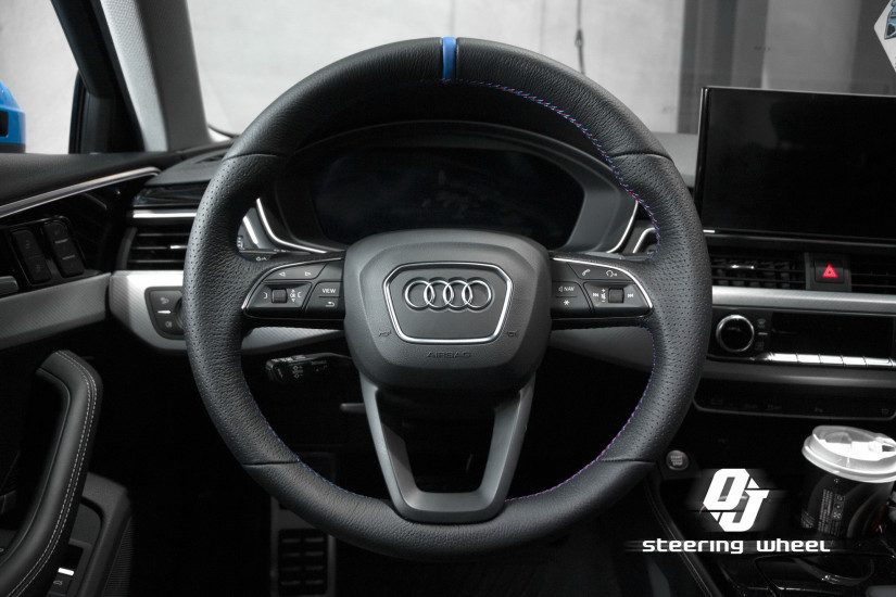 AUDI 45