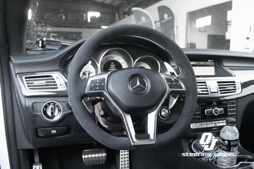 MERCEDES-BENZ 209