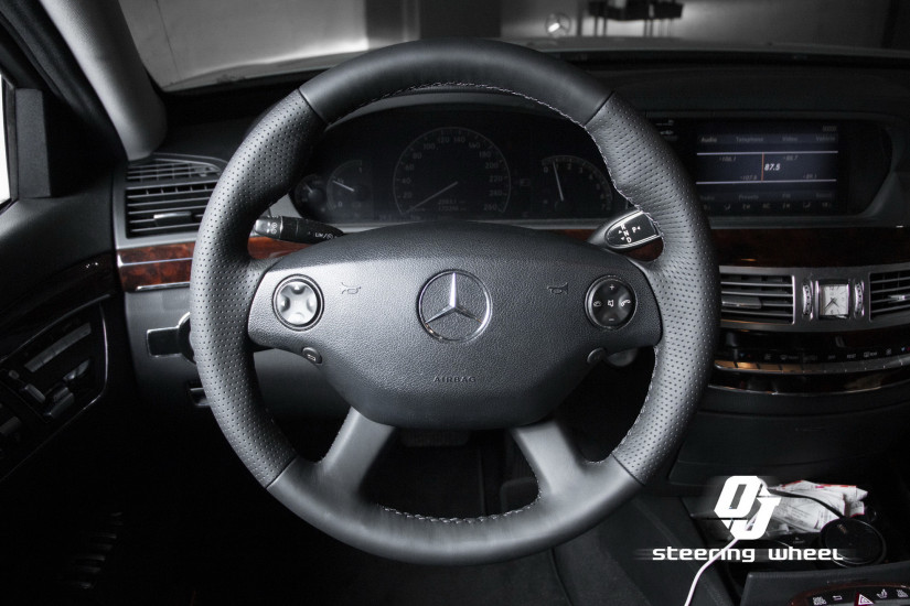 MERCEDES-BENZ 211