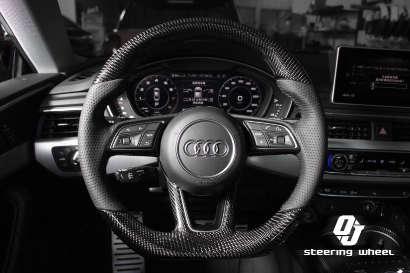 AUDI 55