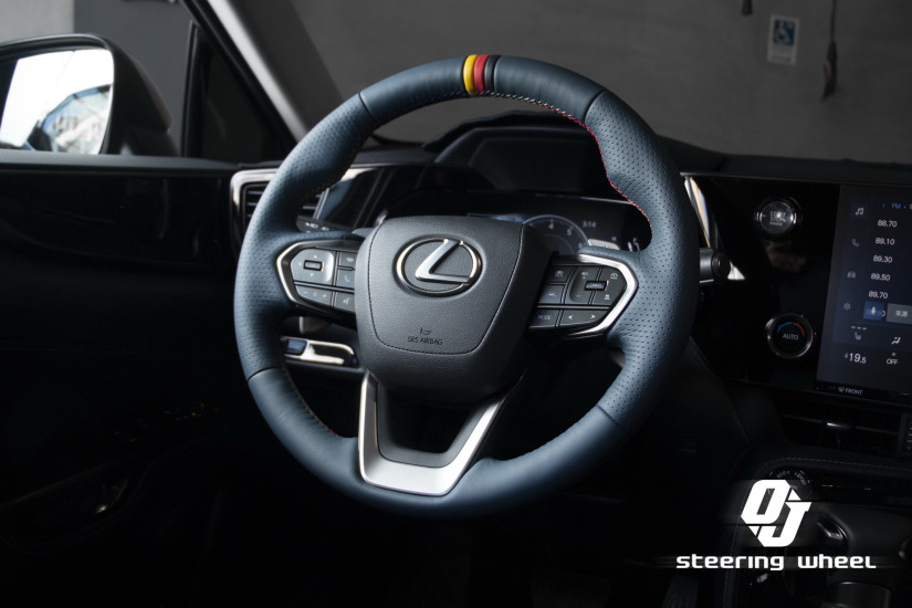 LEXUS 102