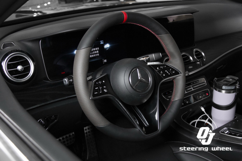 MERCEDES-BENZ 216