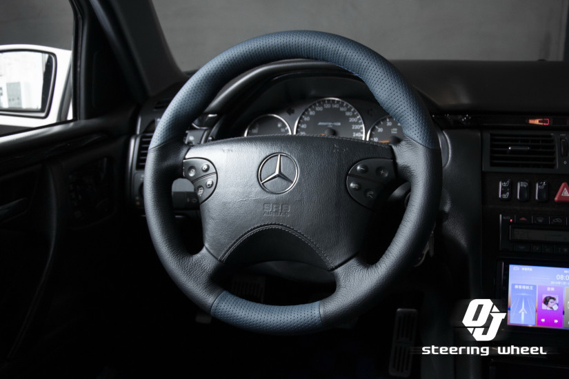 MERCEDES-BENZ 220