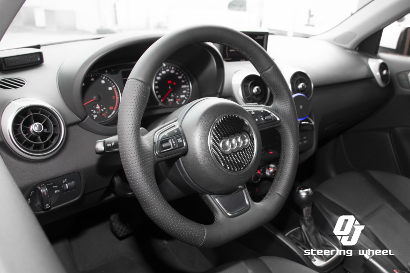 AUDI 61