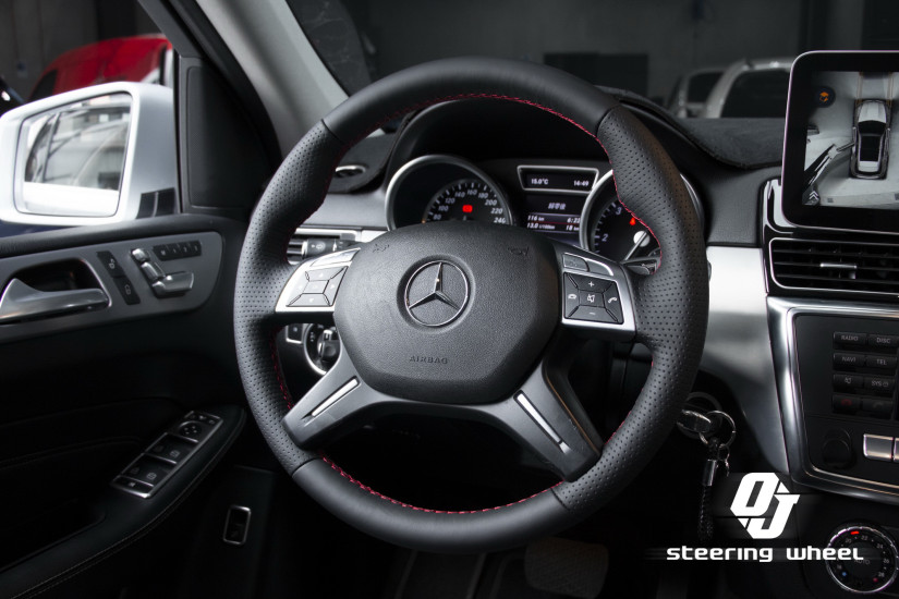 MERCEDES-BENZ 225