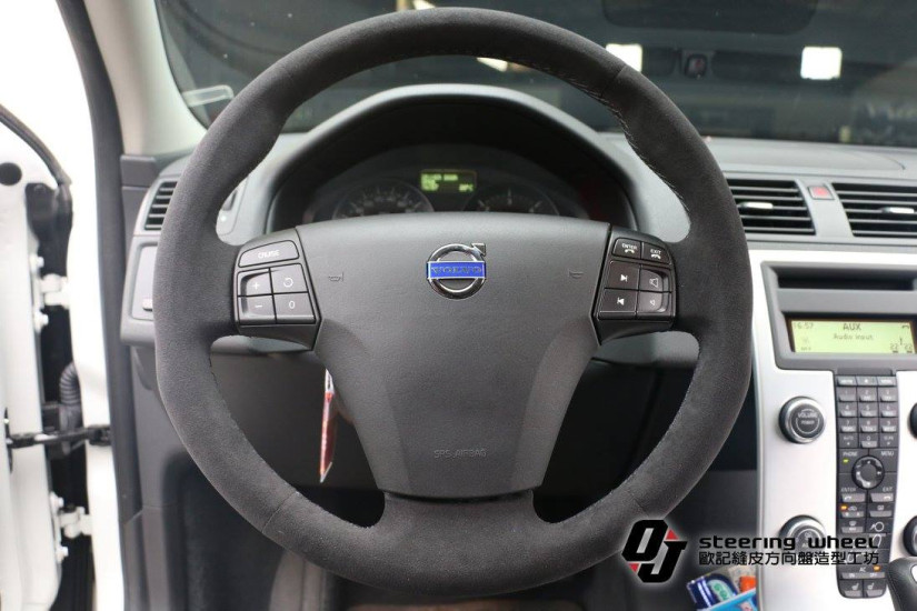 VOLVO 06