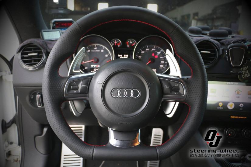 AUDI 14