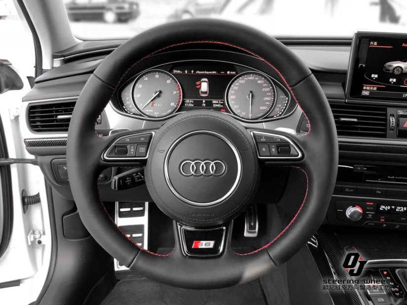 AUDI 16