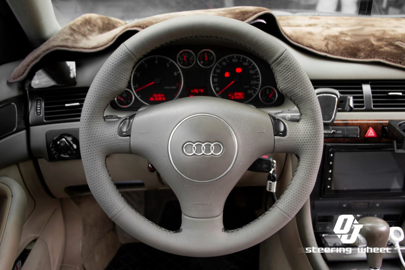 AUDI 26