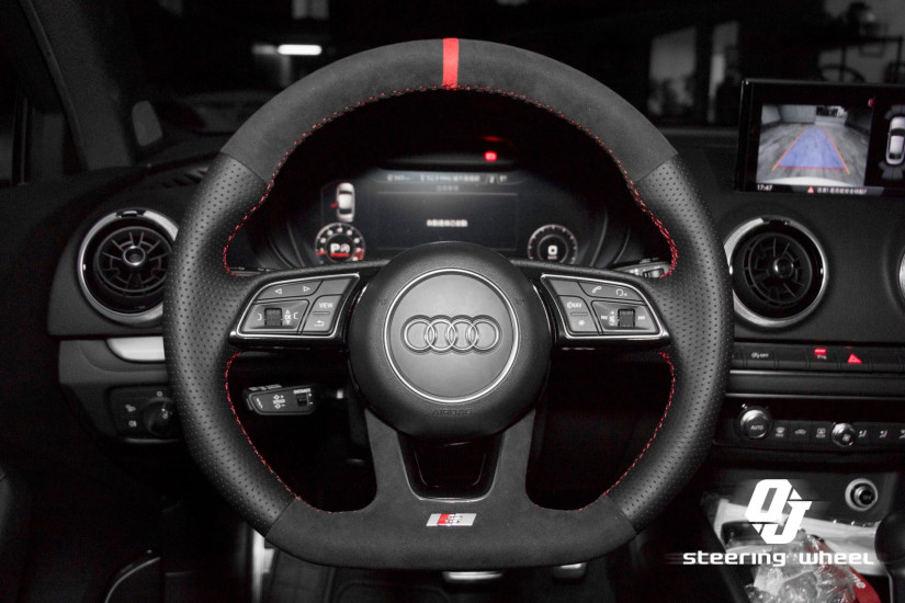 AUDI 33