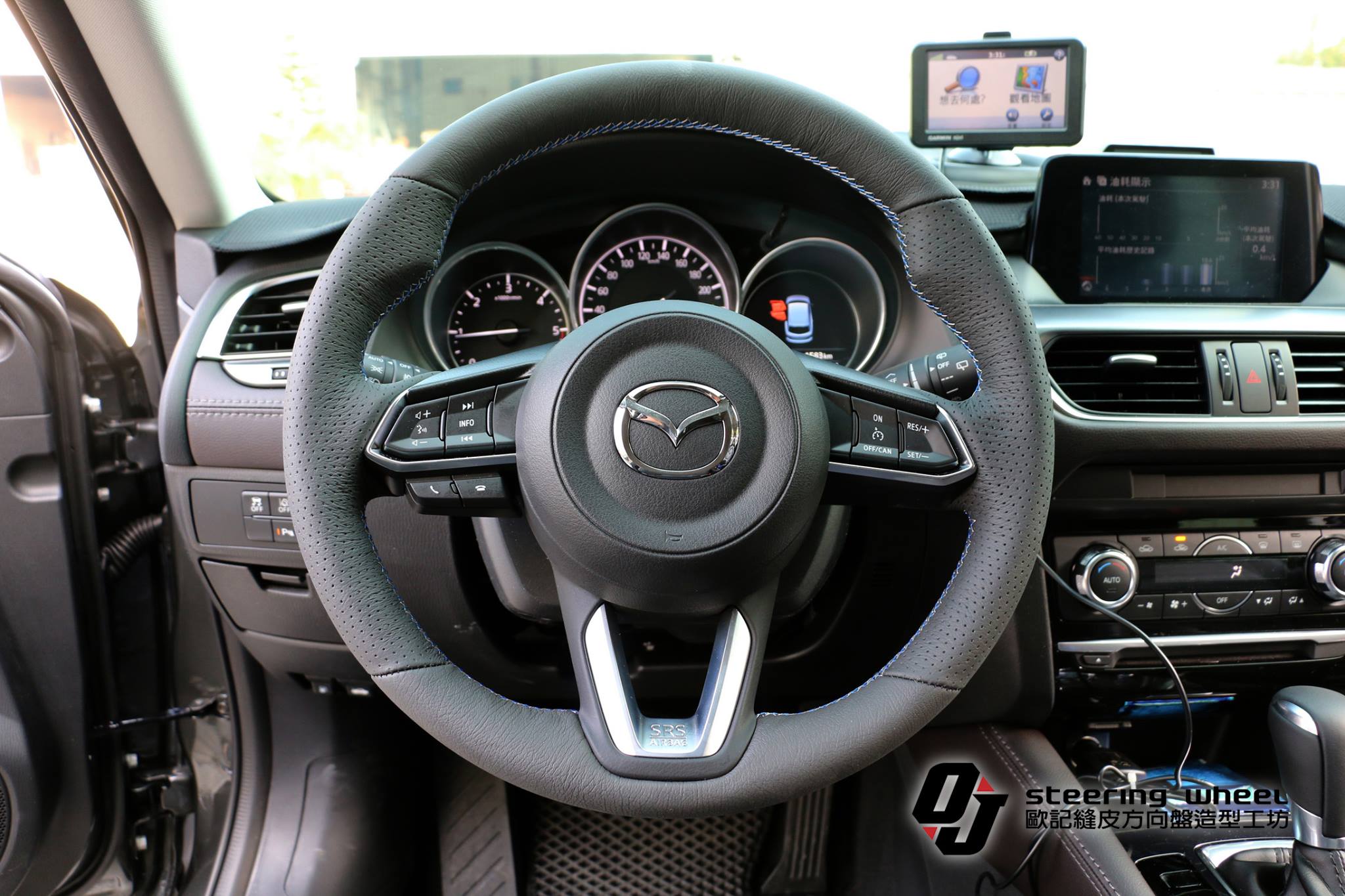 MAZDA 11